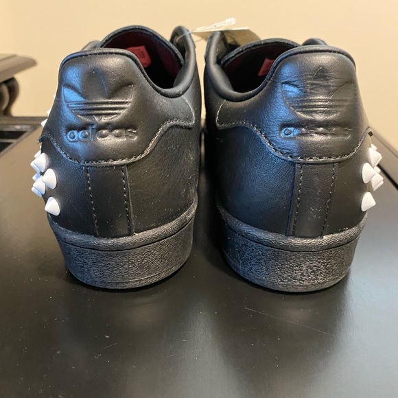 Adidas FV3343 Superstar Low Black with studs (72) - Picture 6 of 7